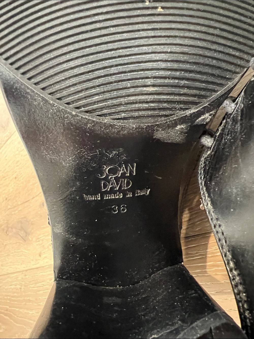 Black Lace-Up Women’s Dress Shoes - Picture 5 of 10